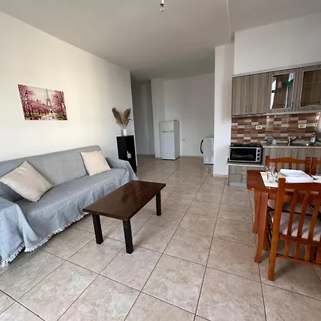 La Calma Apartment Sarande